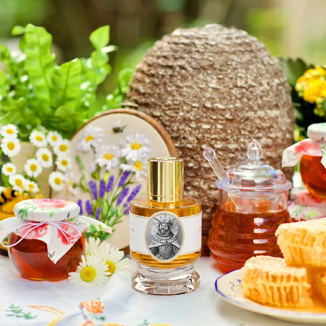Bee by Zoologist | Ministry of Scent